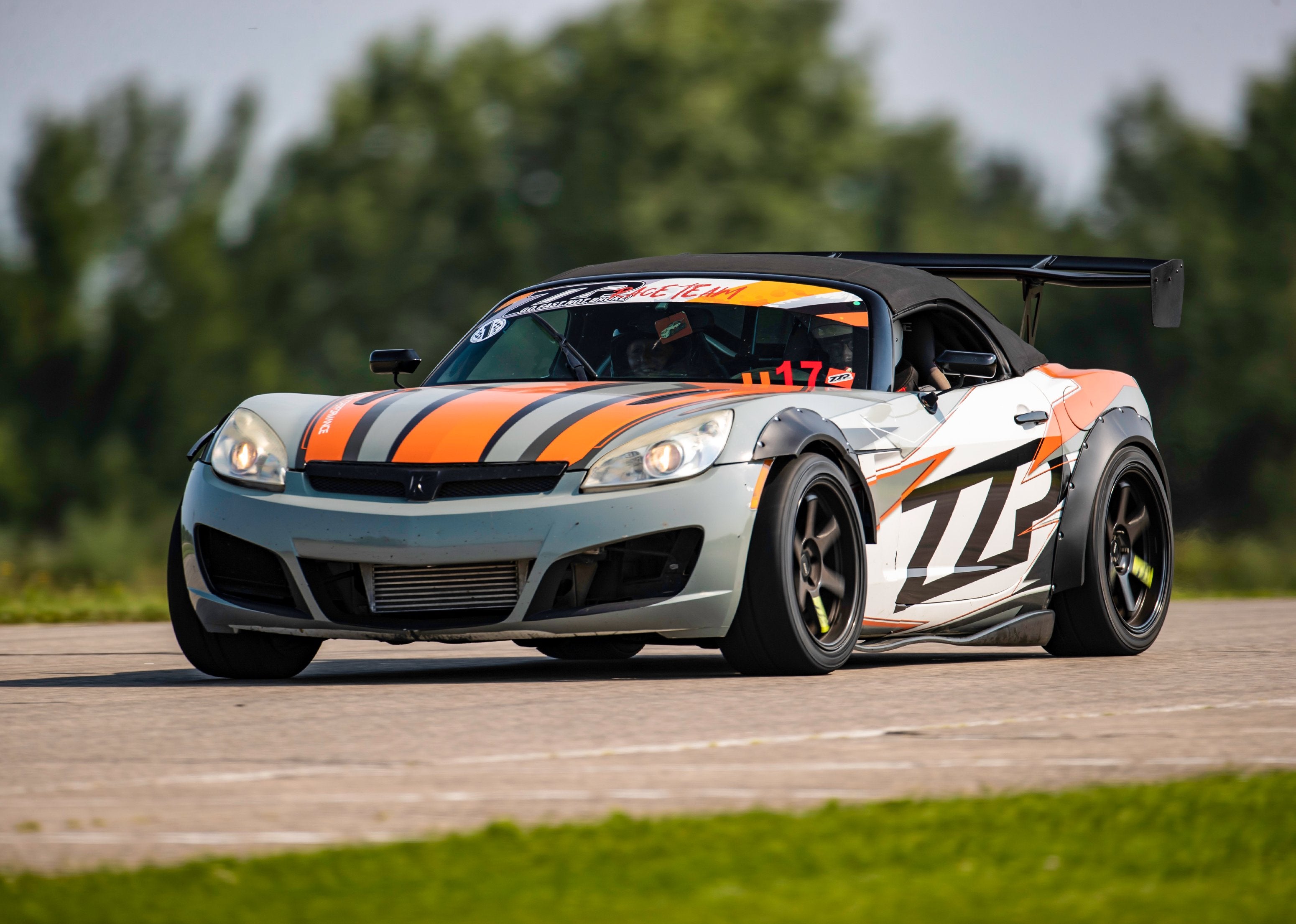 Saturn Sky Body Kit